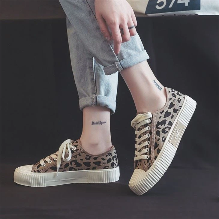 leopard canvas shoes