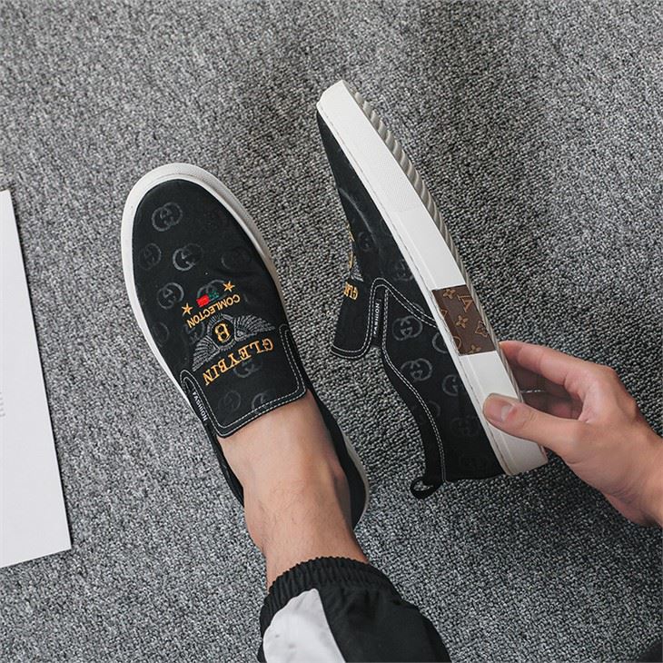 slip on sneakers canvas
