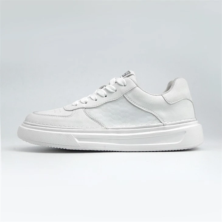 Unique Style Casual Sneaker For Men